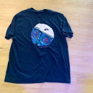 Quicksilver shirt XL